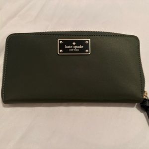 Kate spade sage green wallet
